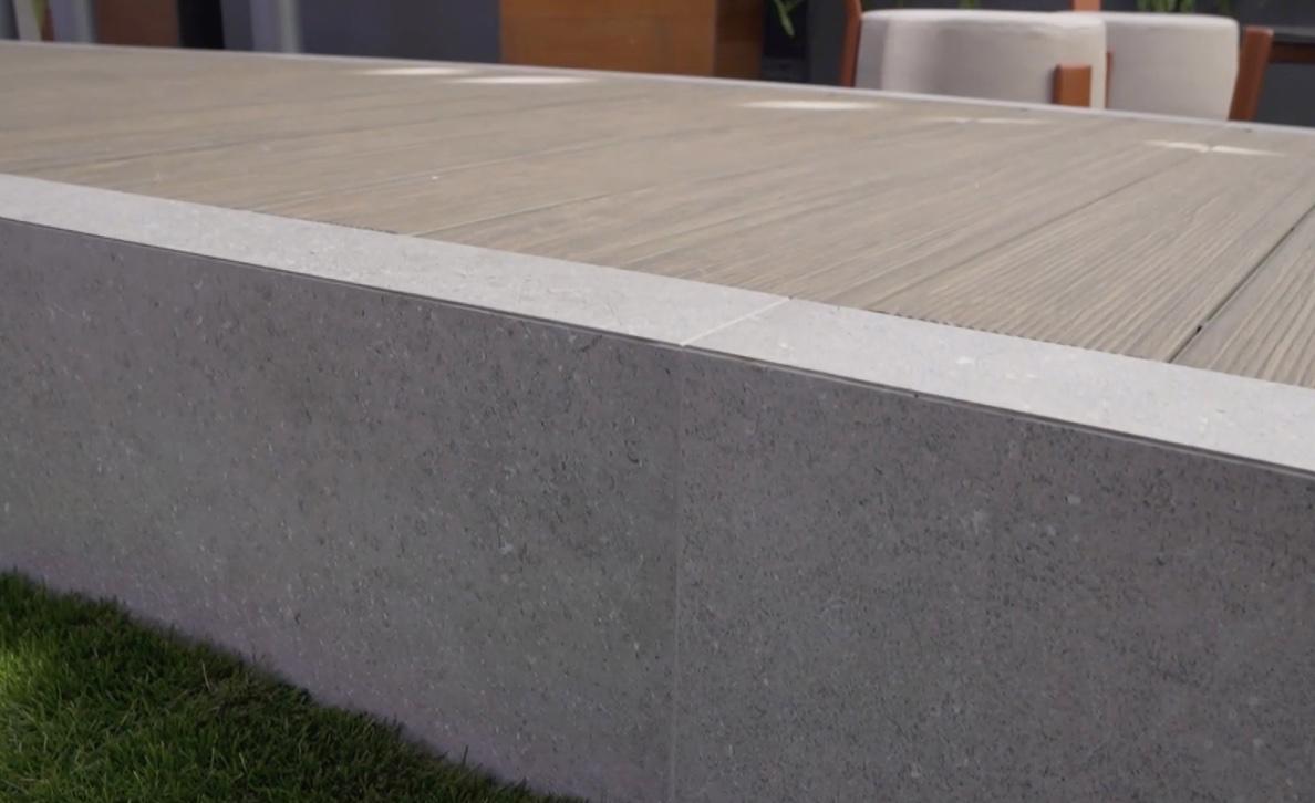 Pardoseli tehnice Vives – Soluții ceramice inteligente pentru spații interioare și exterioare